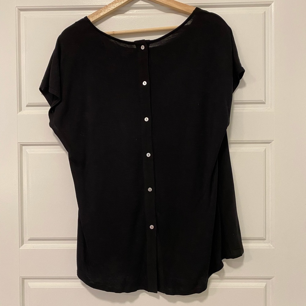 Max Studio Shirt Button-up Back NWOT Large Black